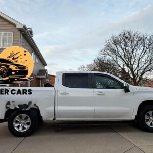 2019 1500 Chevrolet Silverado LT  CREW CAB.