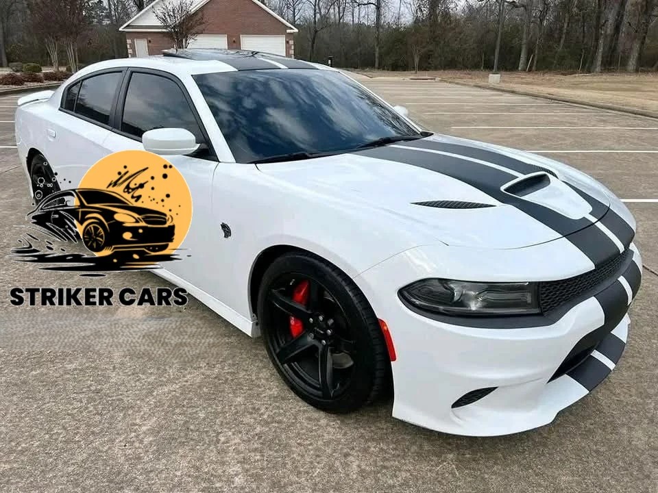 2017 dodge Charger SRT Hellcat 707hp